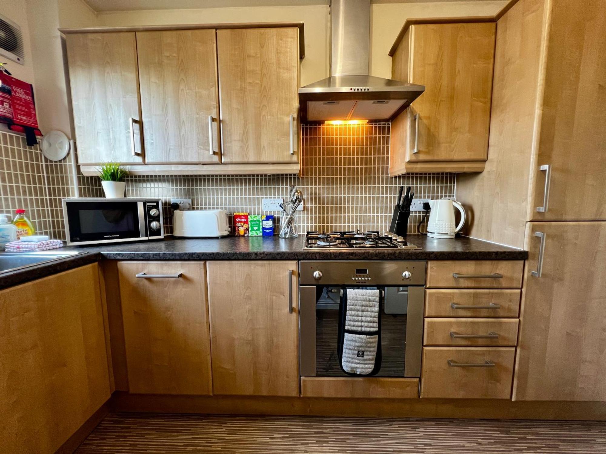 Stylish Modern Flat With Juliet Balcony & Parking Apartamento Glasgow Exterior foto