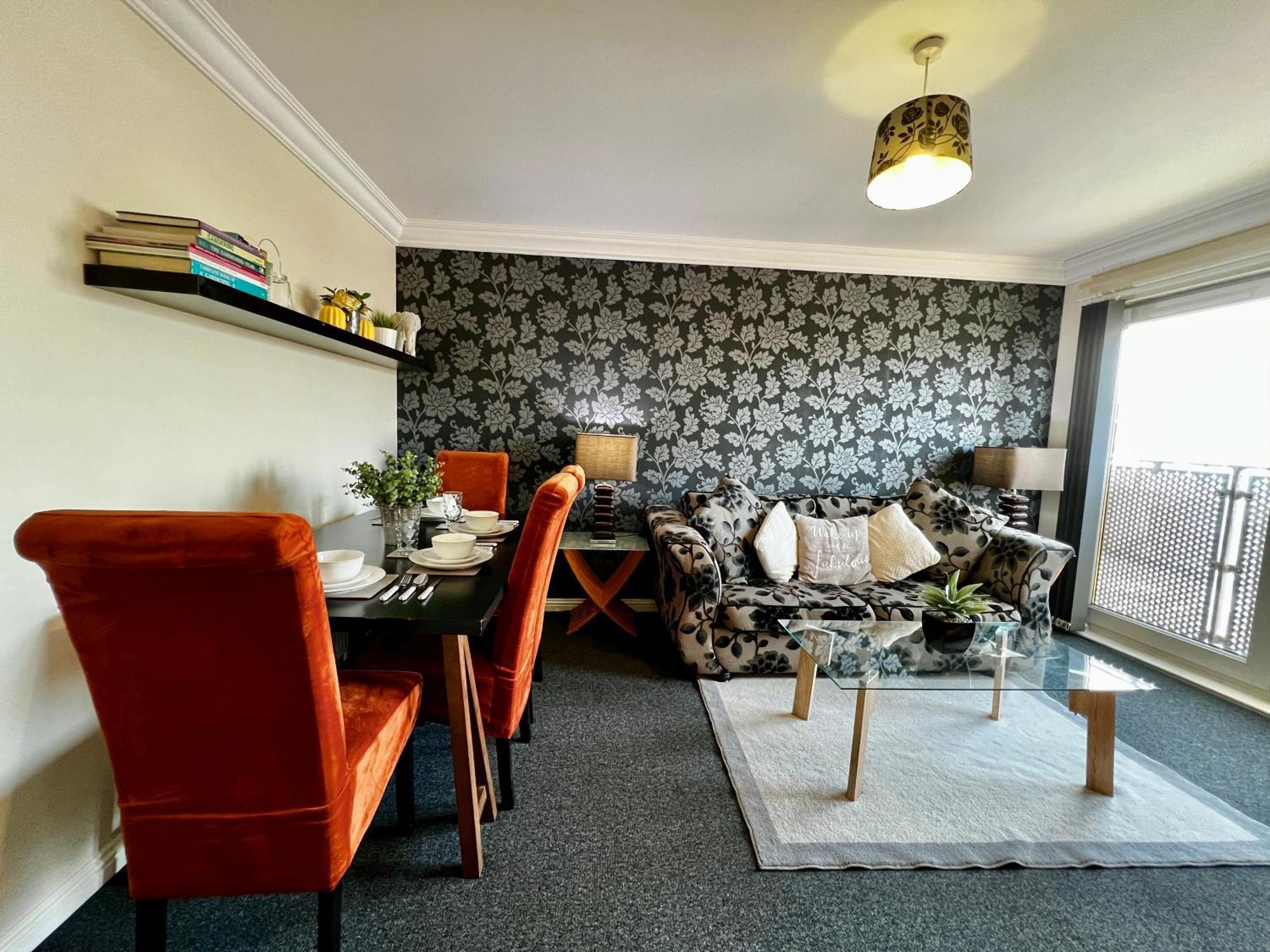 Stylish Modern Flat With Juliet Balcony & Parking Apartamento Glasgow Exterior foto