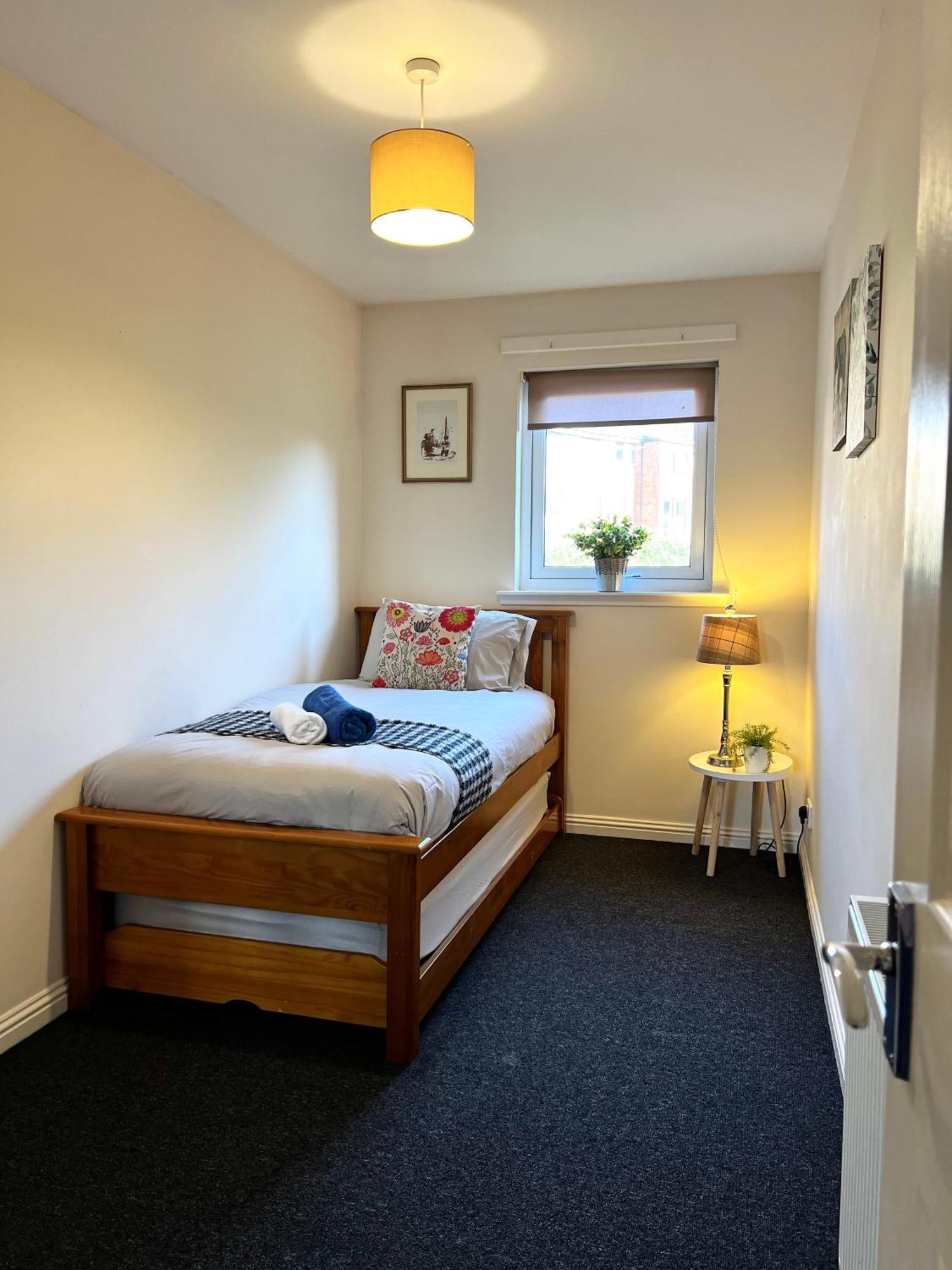 Stylish Modern Flat With Juliet Balcony & Parking Apartamento Glasgow Exterior foto